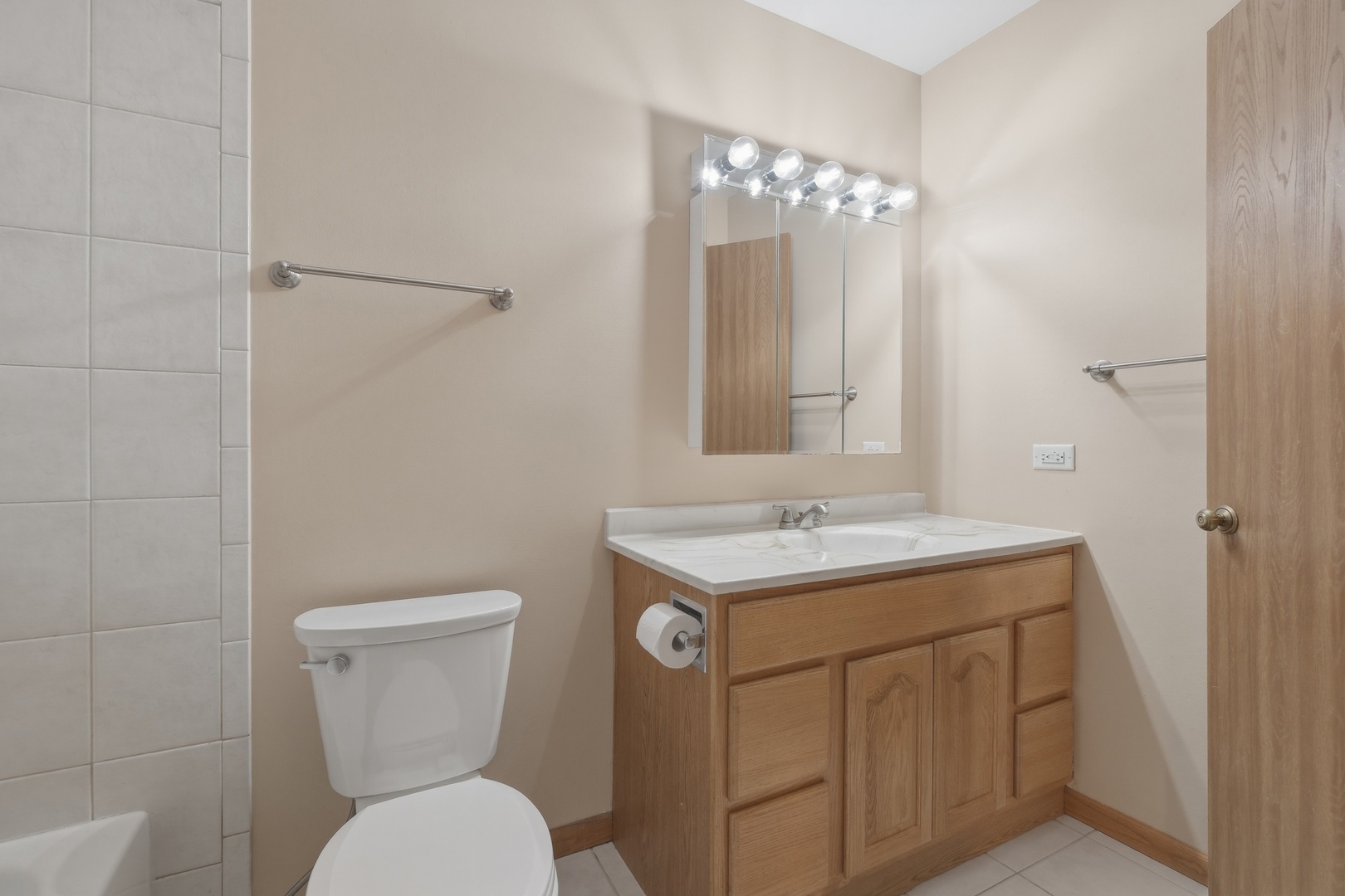 14 S Stonington Drive