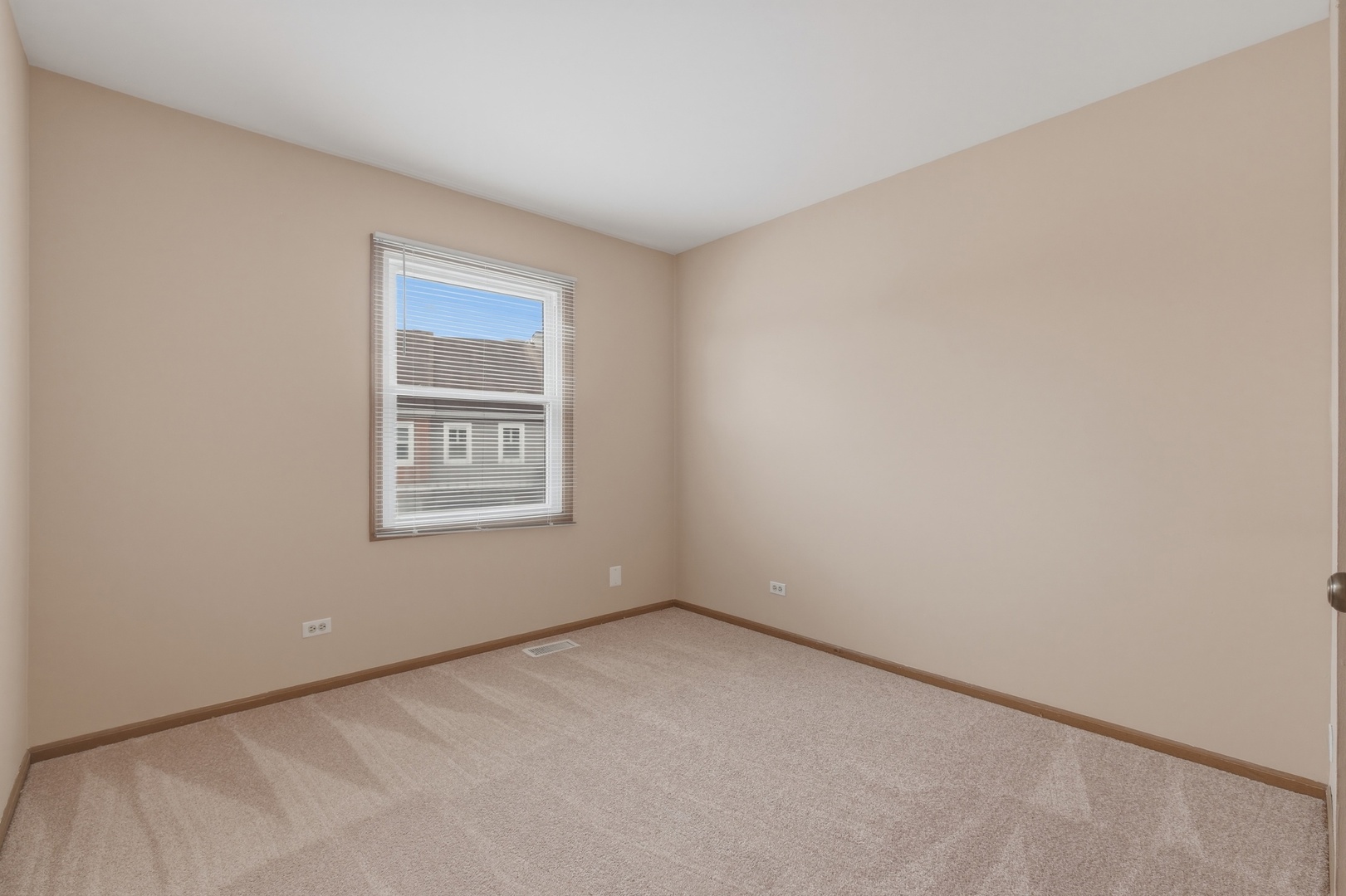 14 S Stonington Drive