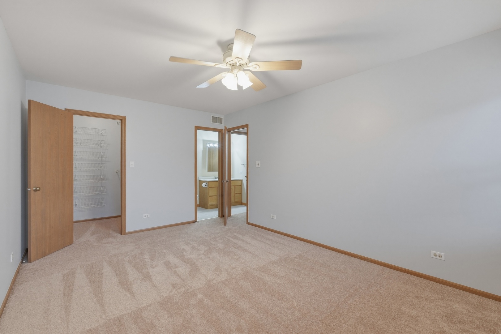 14 S Stonington Drive