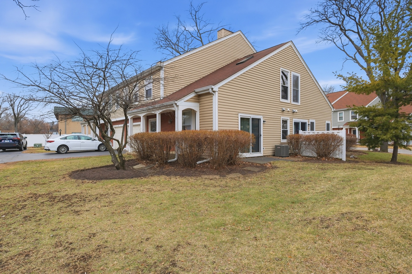 14 S Stonington Drive