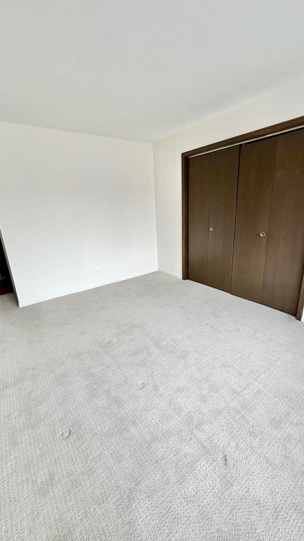 2500 Windsor Mall Unit: 2D