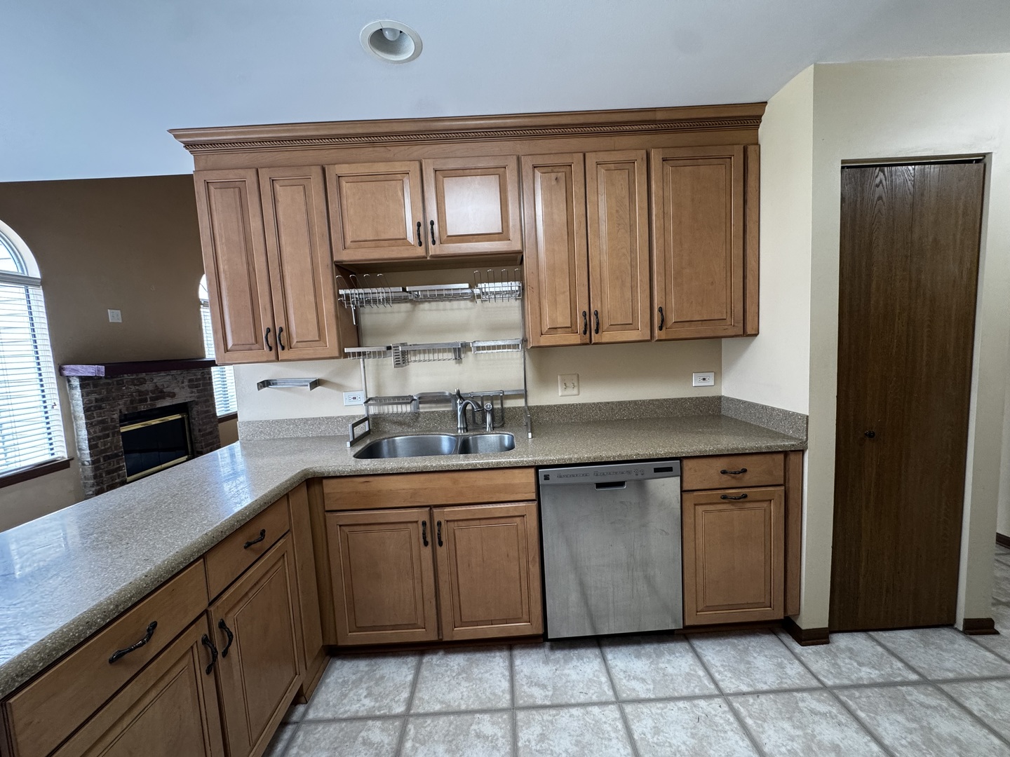 165 Winchester Drive Unit: 165