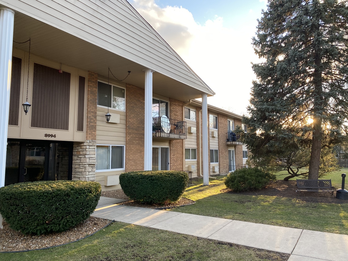 8994 Kennedy Drive Unit: 1B