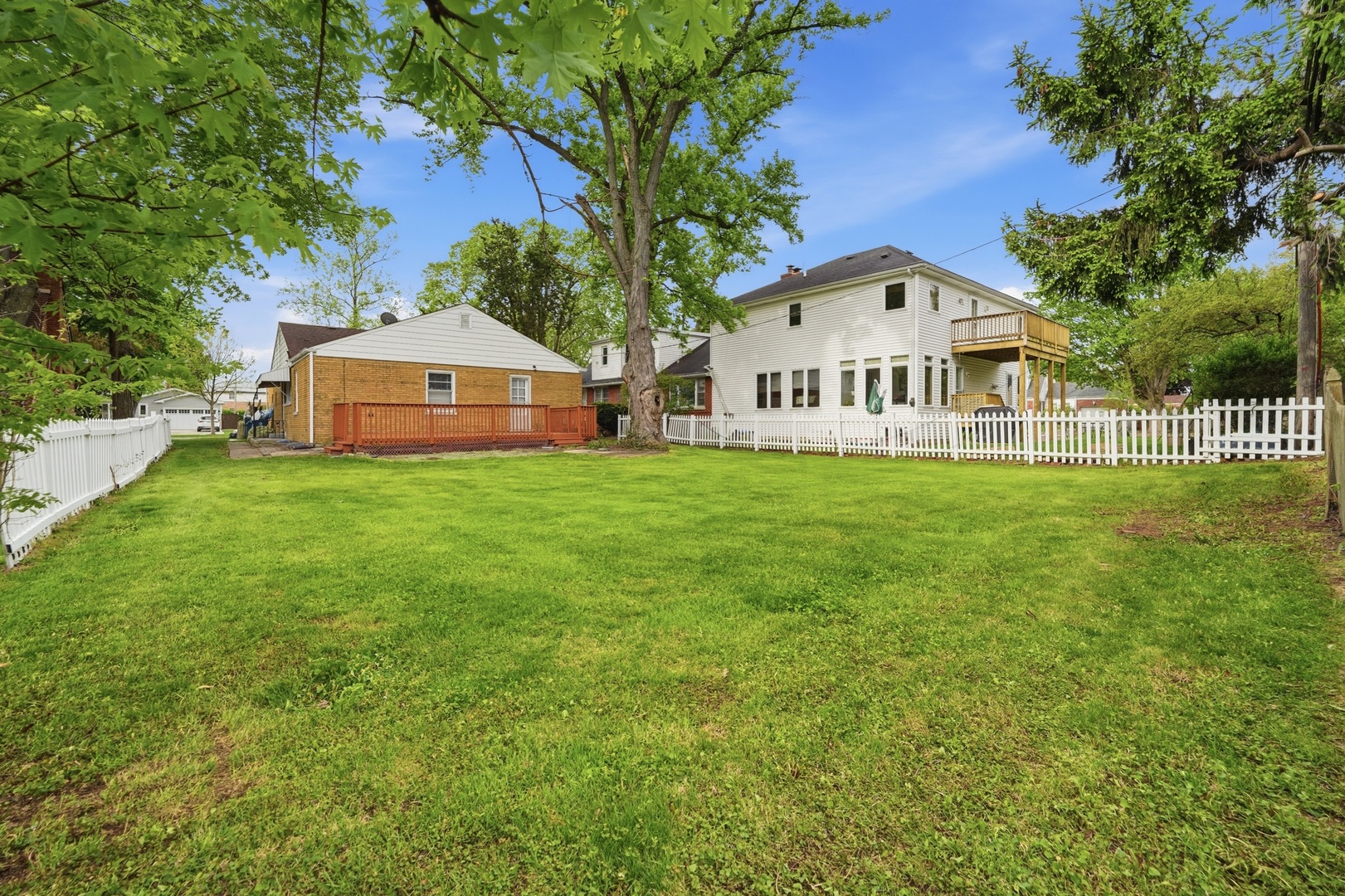 306 W Lonnquist Boulevard