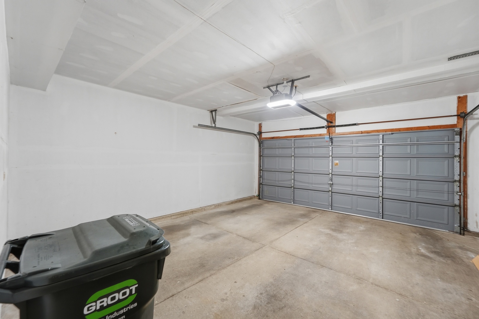 1404 W Sapphire Drive Unit: 1404