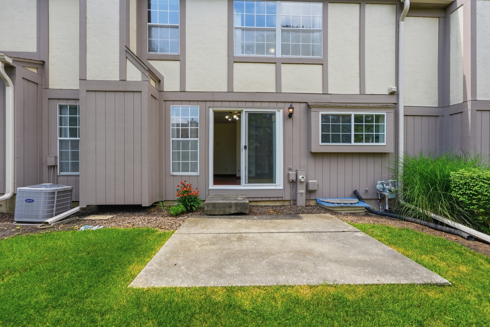 1404 W Sapphire Drive Unit: 1404