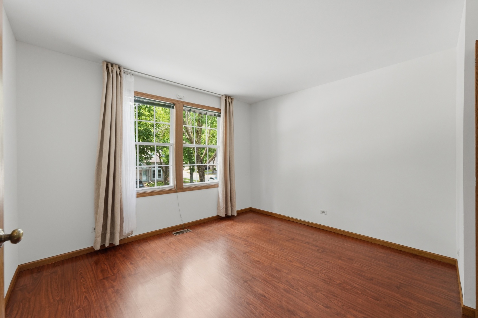 1404 W Sapphire Drive Unit: 1404