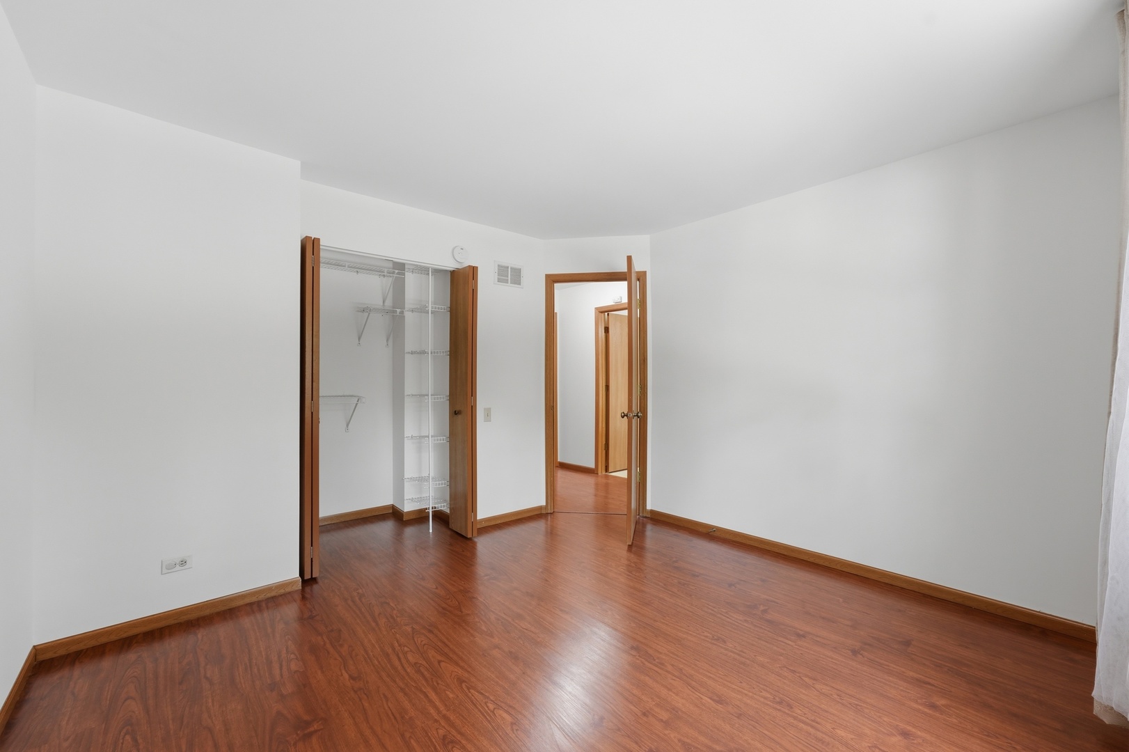 1404 W Sapphire Drive Unit: 1404