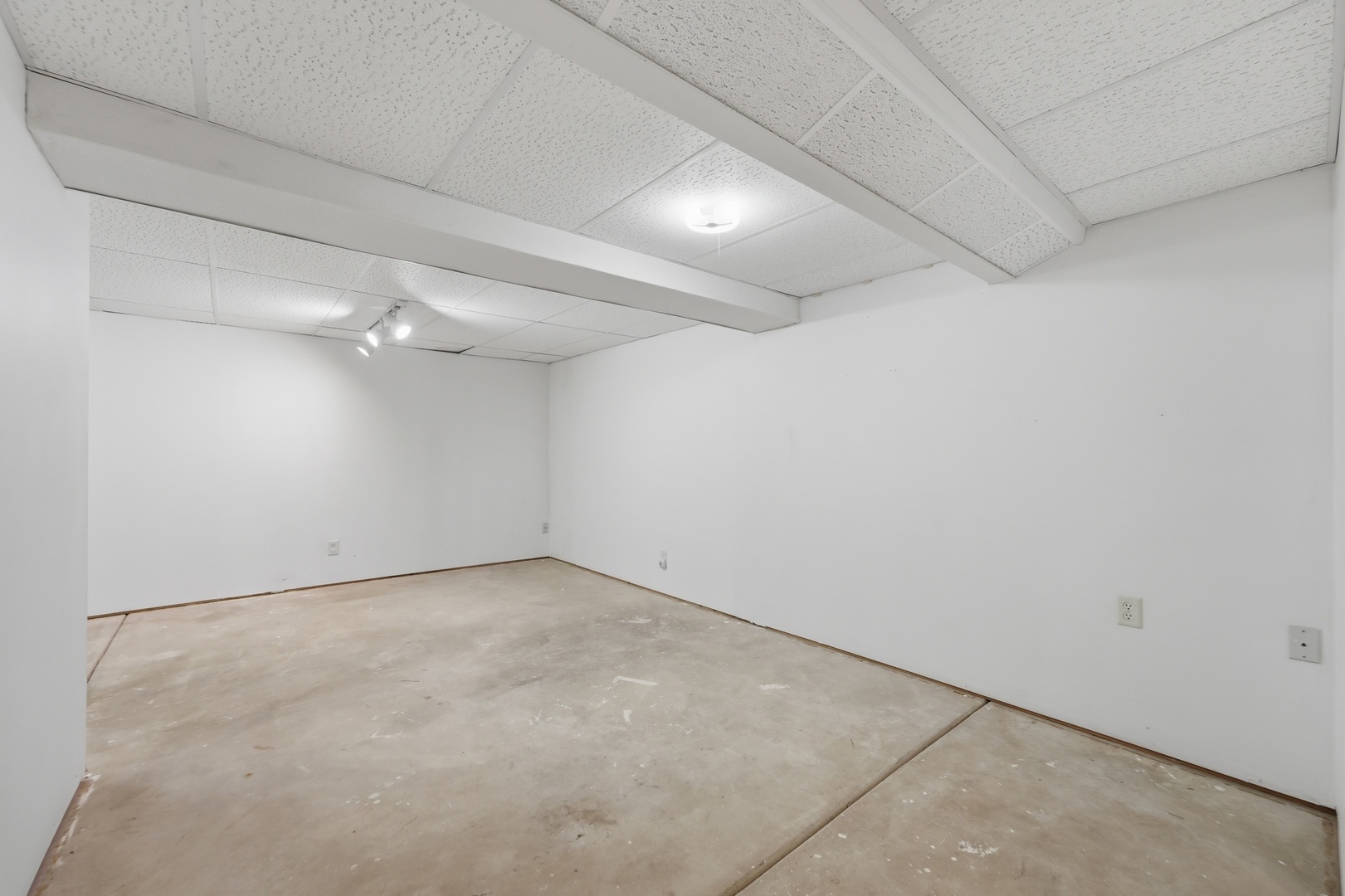 1404 W Sapphire Drive Unit: 1404