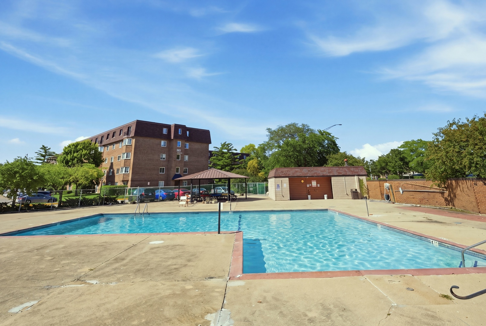 220 S Roselle Road Unit: 524