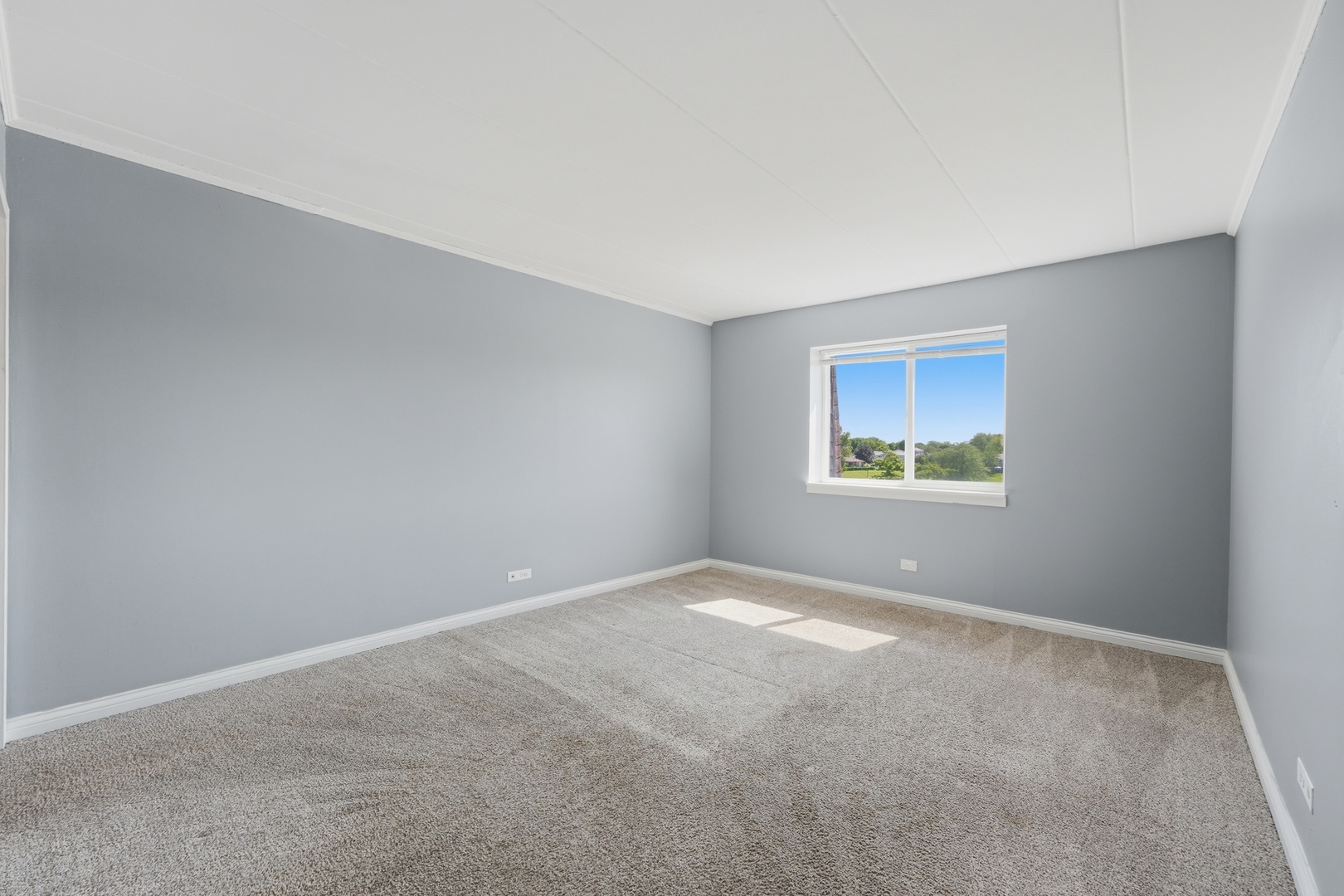 220 S Roselle Road Unit: 524