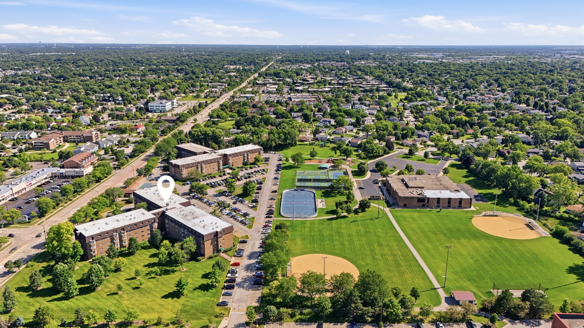 220 S Roselle Road Unit: 524