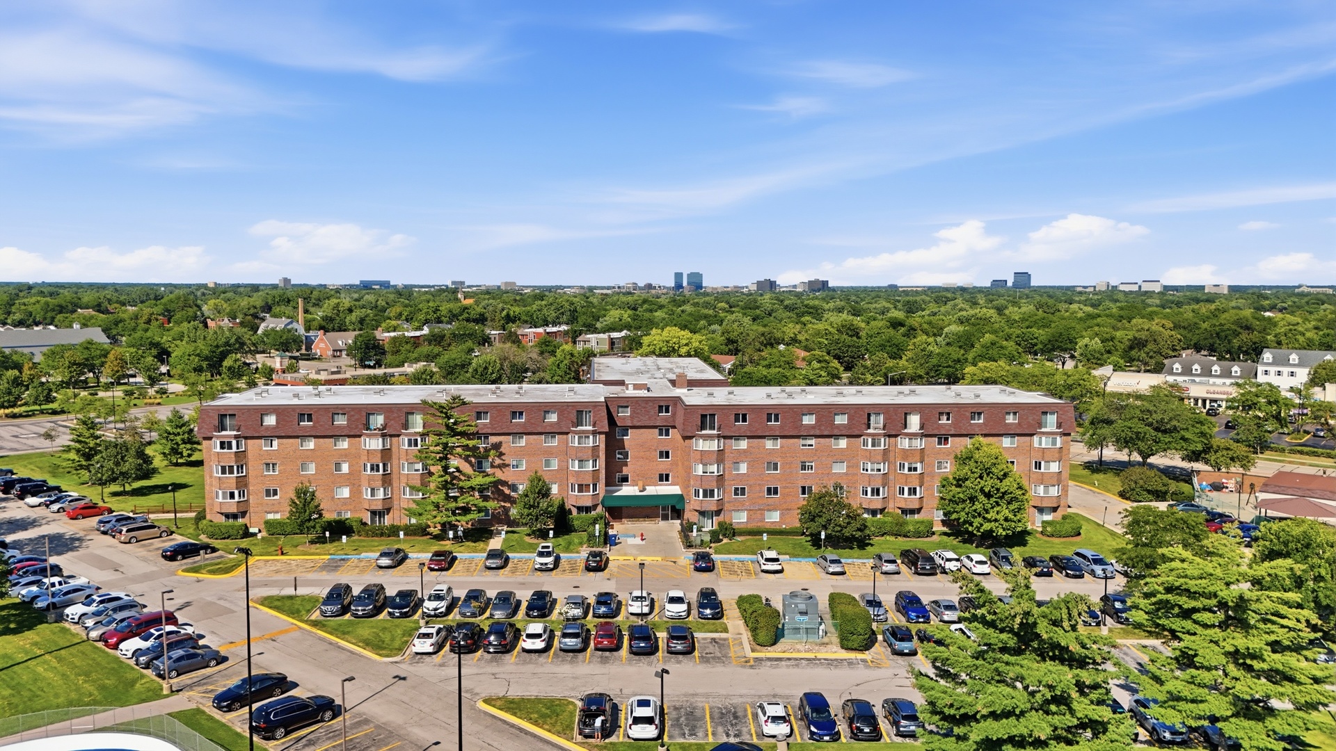 220 S Roselle Road Unit: 524