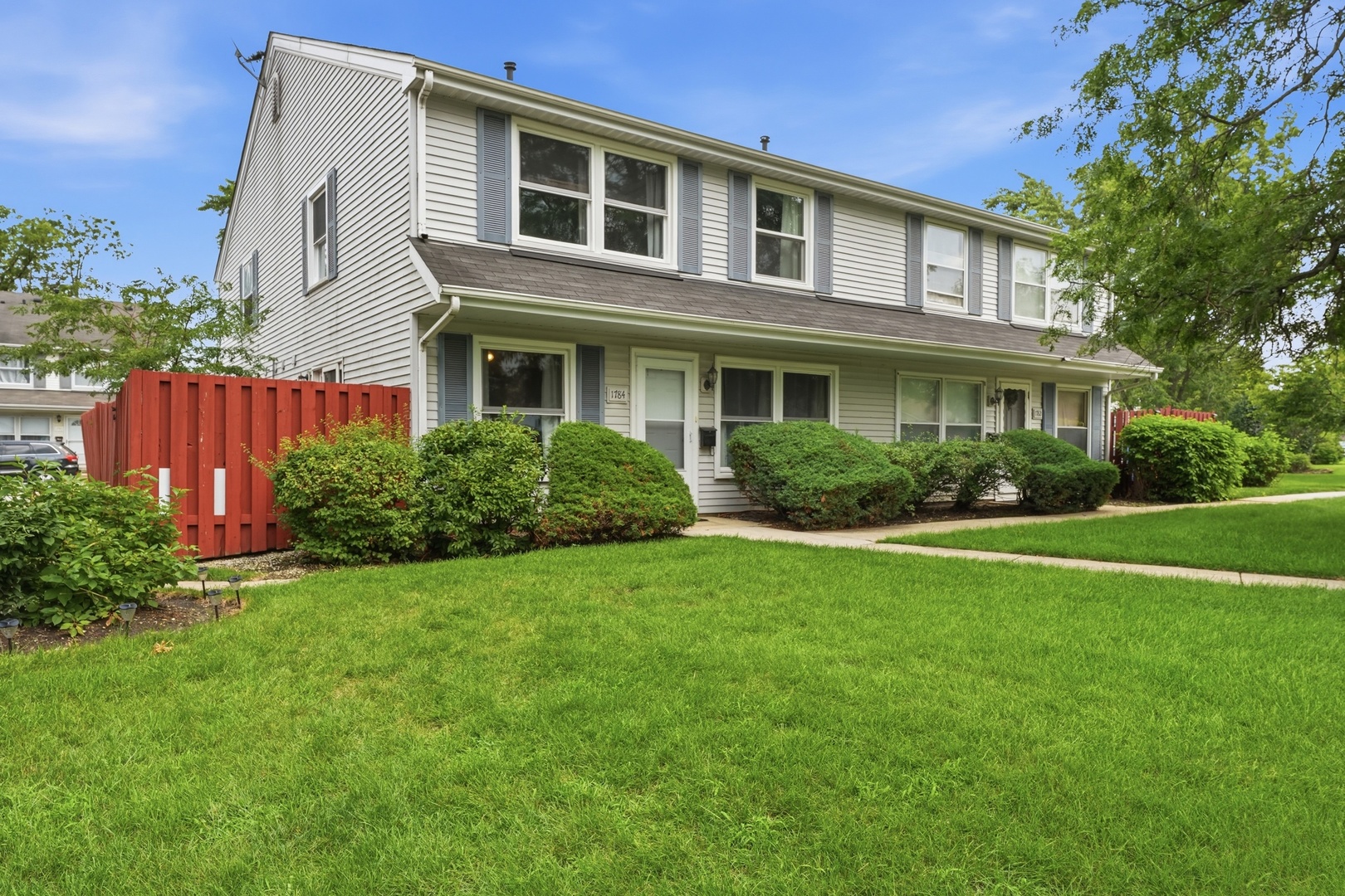1784 Queensbury Circle Unit: 5714