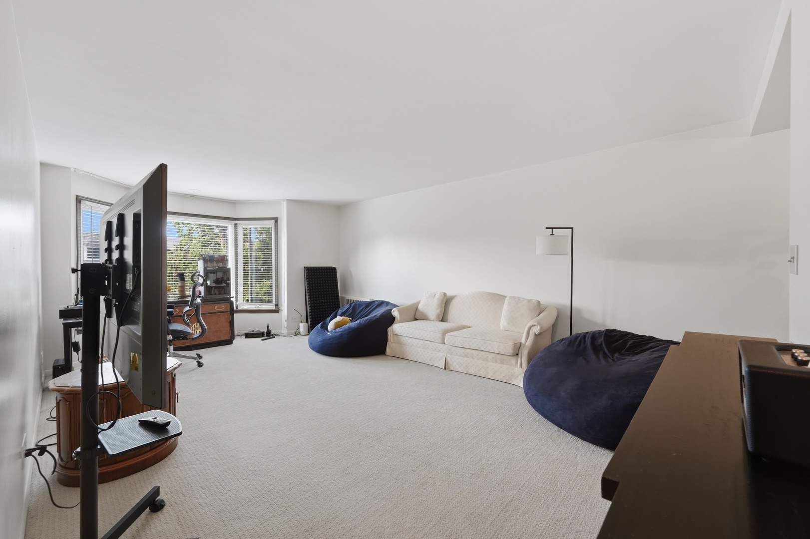 2500 Windsor Mall Unit: 2D