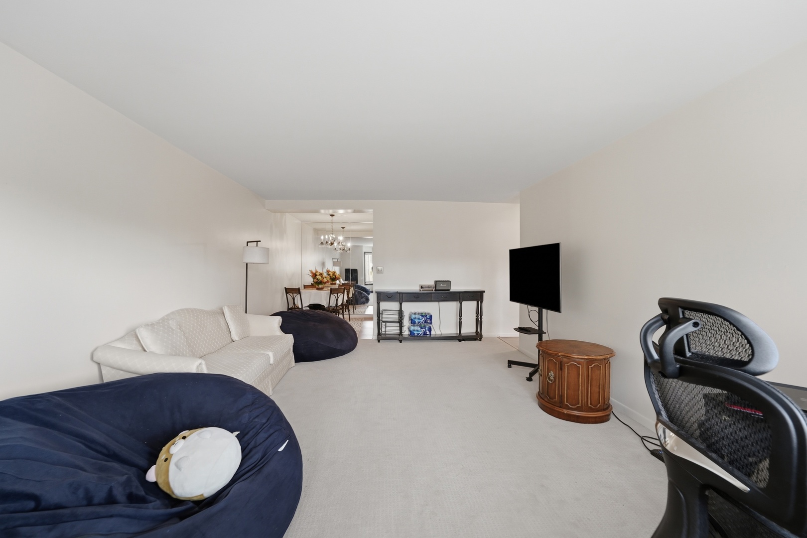 2500 Windsor Mall Unit: 2D
