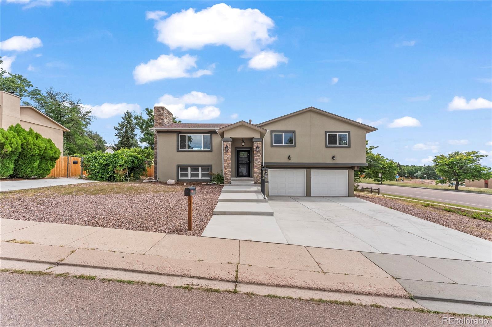 1505 Mckay Way