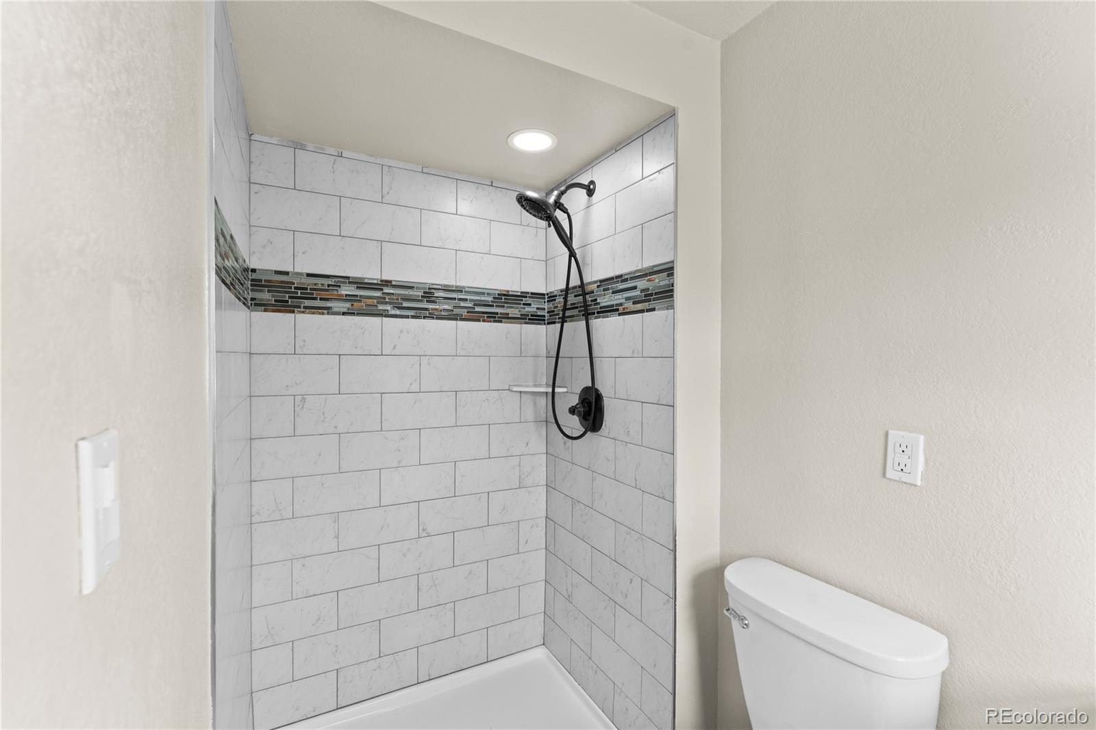 1505 Mckay Way