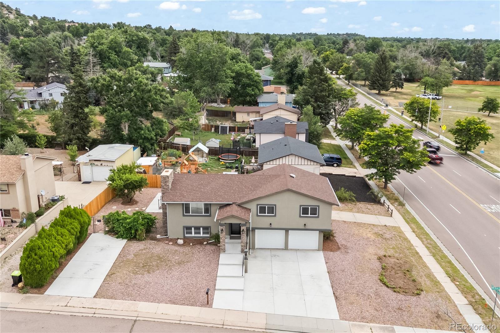 1505 Mckay Way