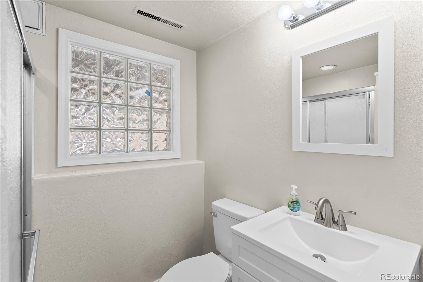 1505 Mckay Way