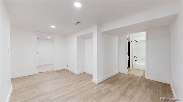 367 S Queen Circle