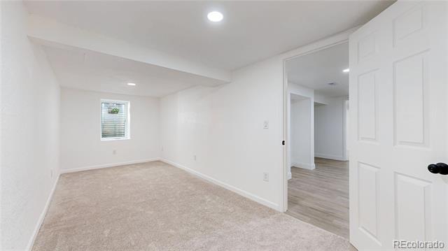 367 S Queen Circle