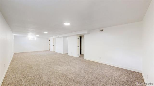 235 N 12th Avenue