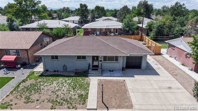 235 N 12th Avenue