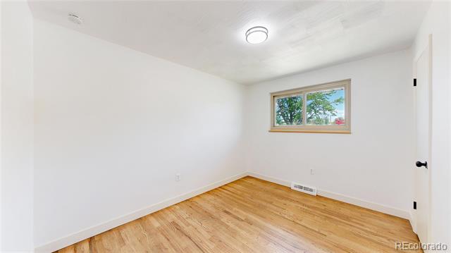 235 N 12th Avenue