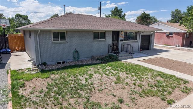 235 N 12th Avenue