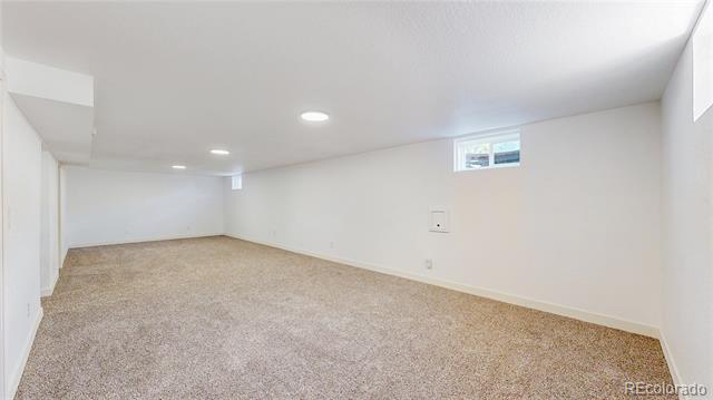 235 N 12th Avenue