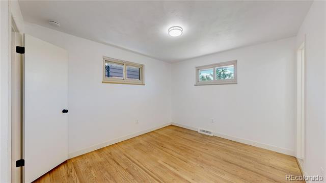235 N 12th Avenue