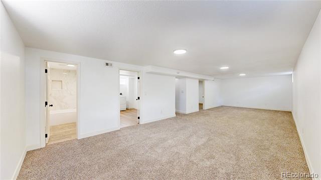 235 N 12th Avenue