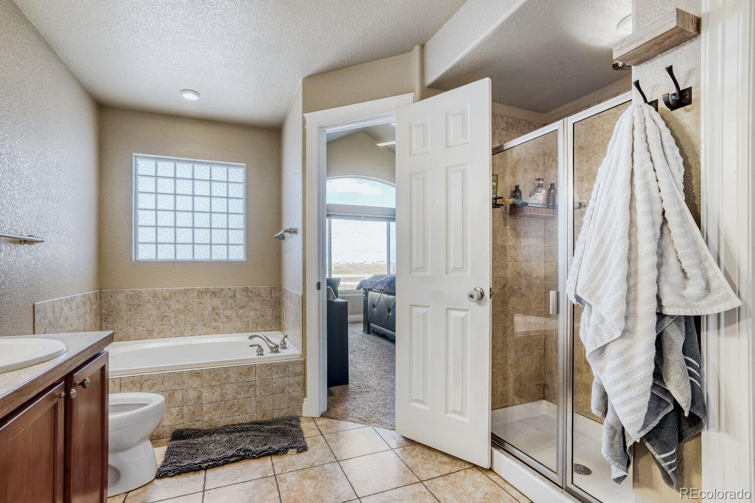 2213 Saddle Back Court