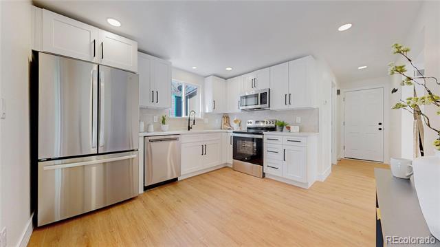 1210 Baker Street