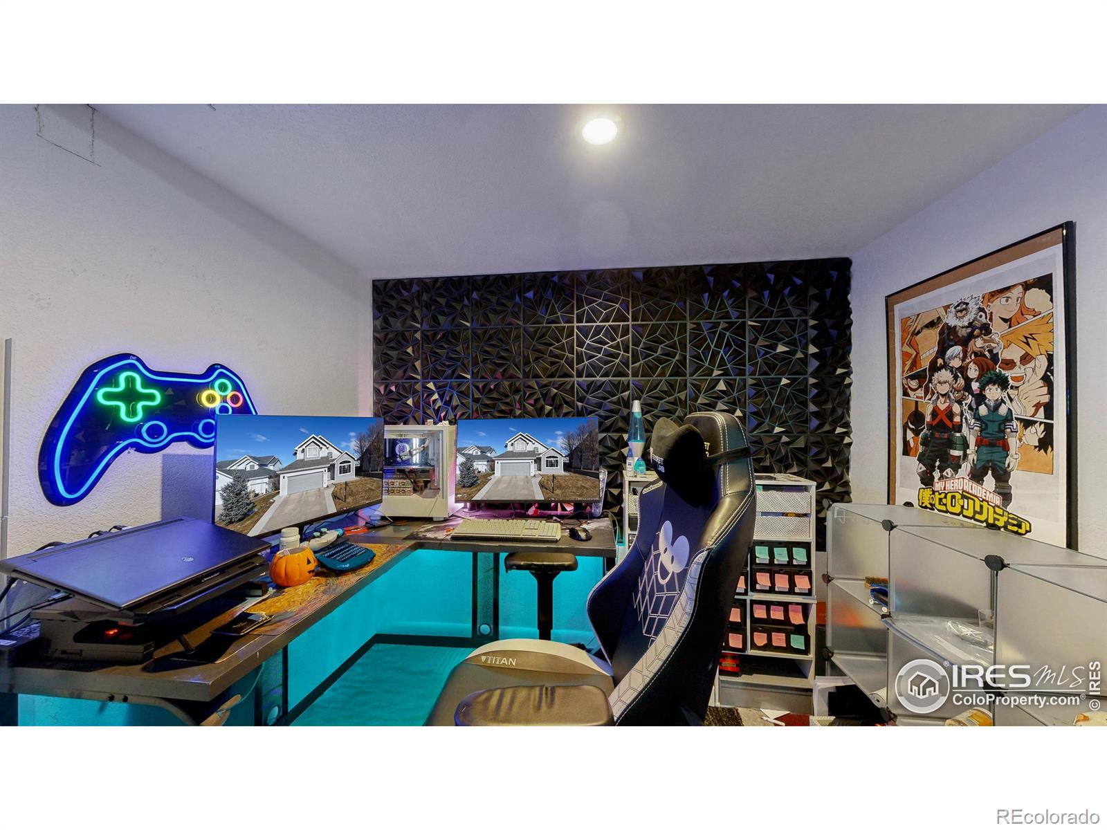 2213 Saddle Back Court