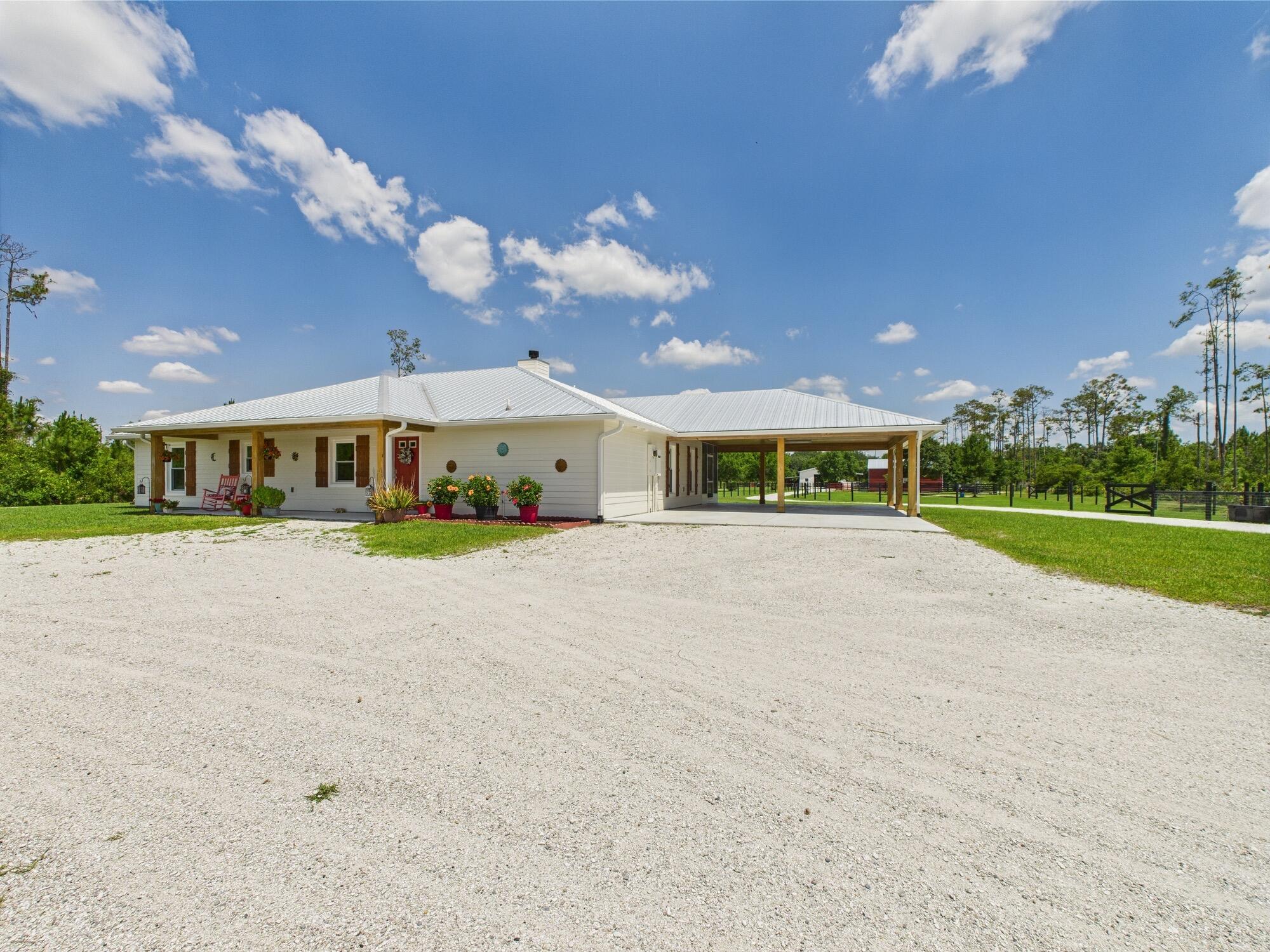 32801 Us Highway 441 13 & 14