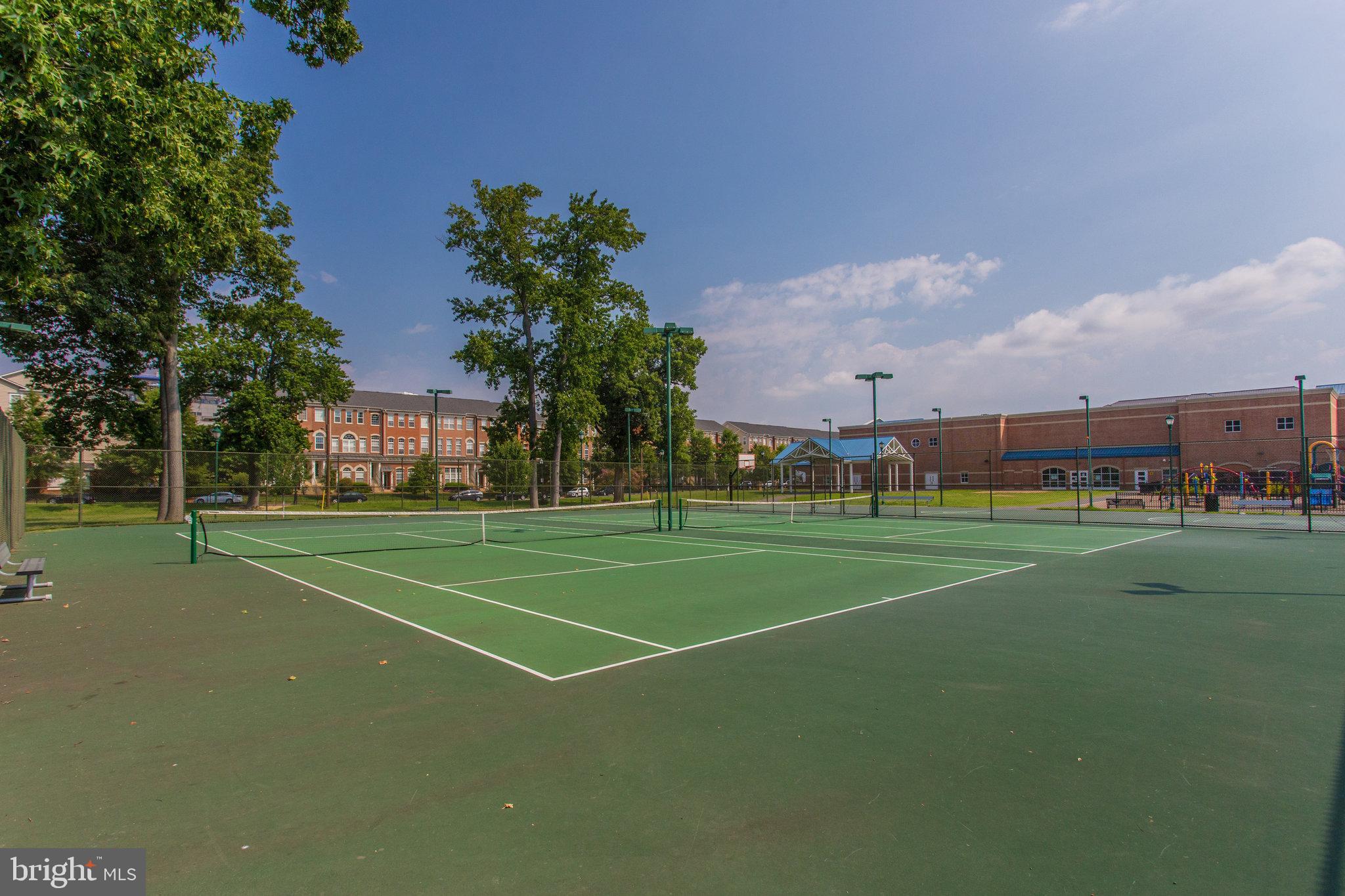 400 Cameron Station Blvd #325