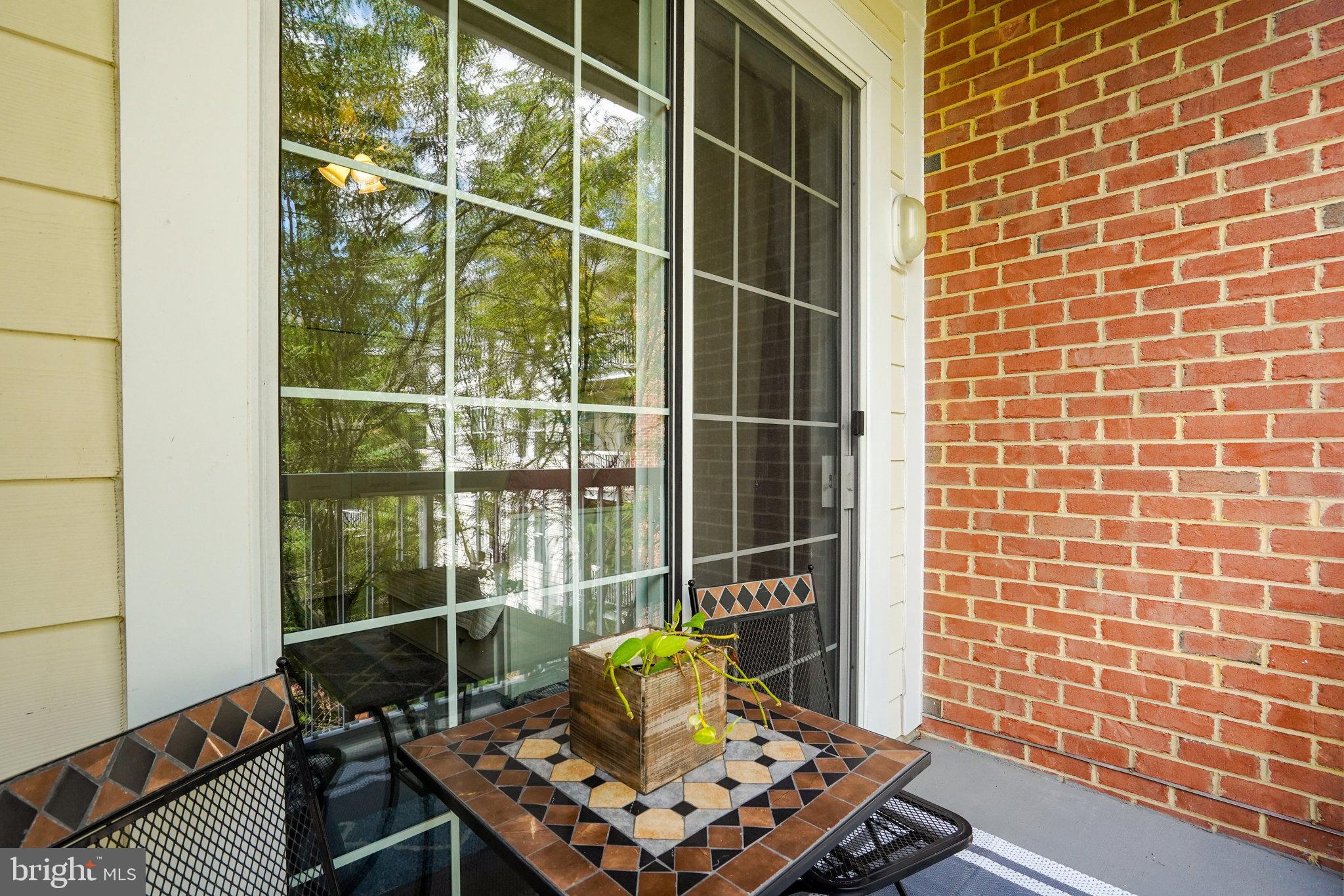 400 Cameron Station Blvd #325