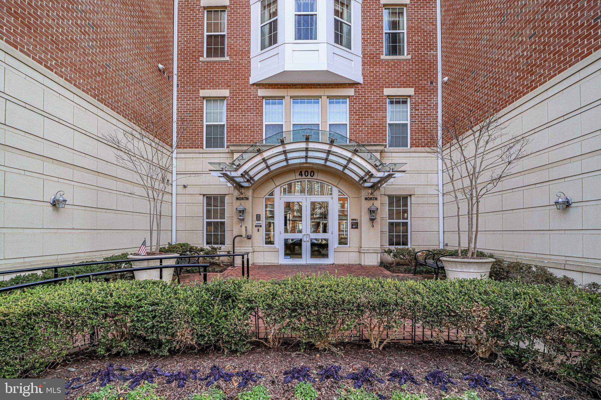 400 Cameron Station Blvd #325