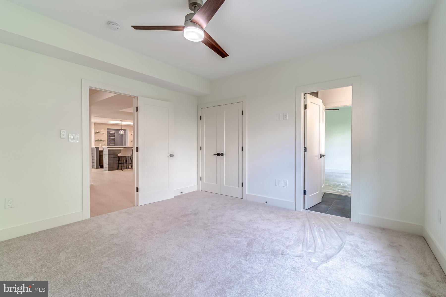 1205 Ross Dr SW