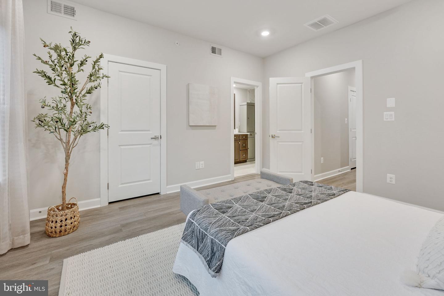 116 Market Sq NW #21