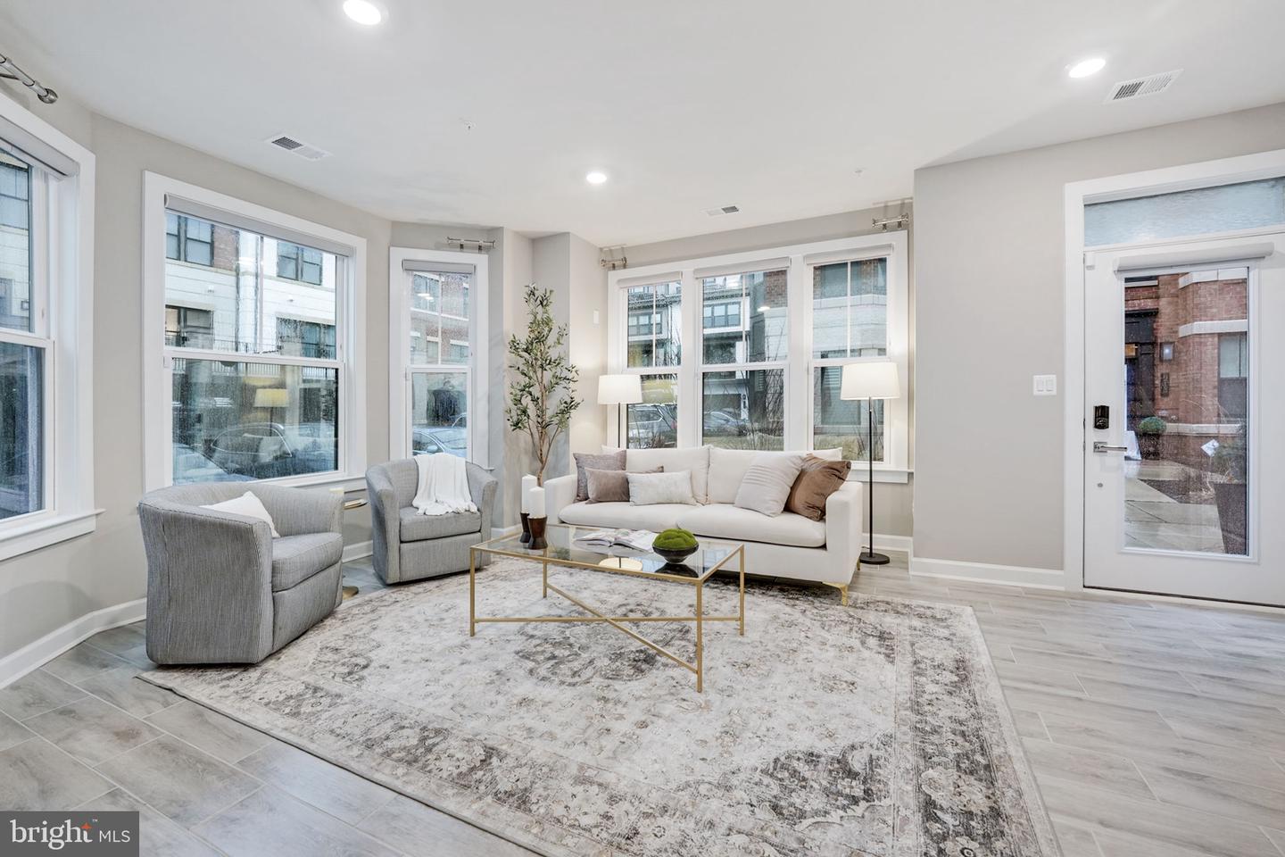 116 Market Sq NW #21