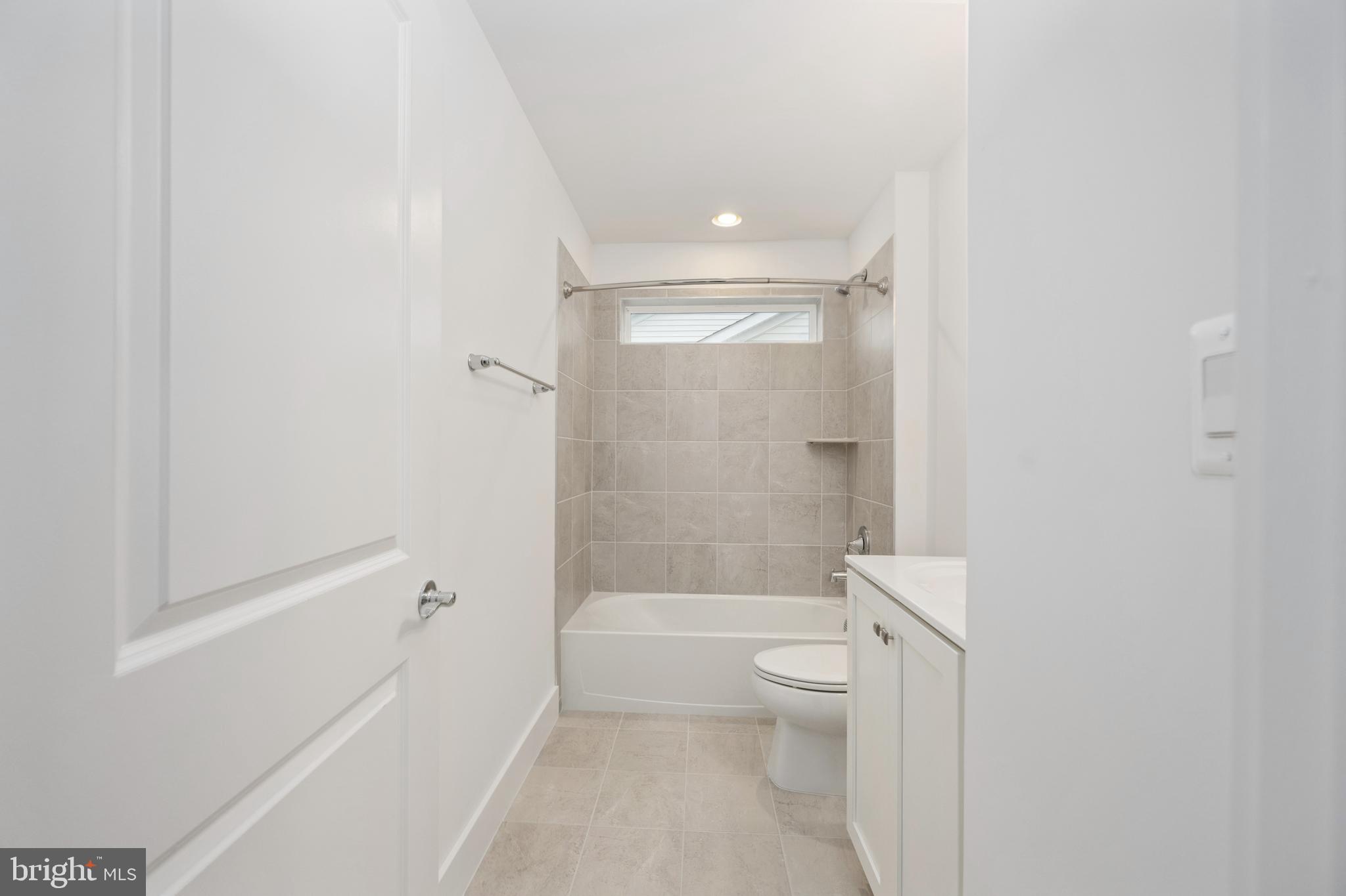8710 Southrun Ct