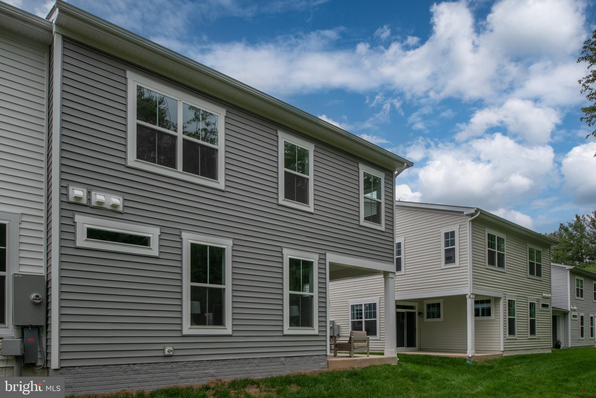 8710 Southrun Ct