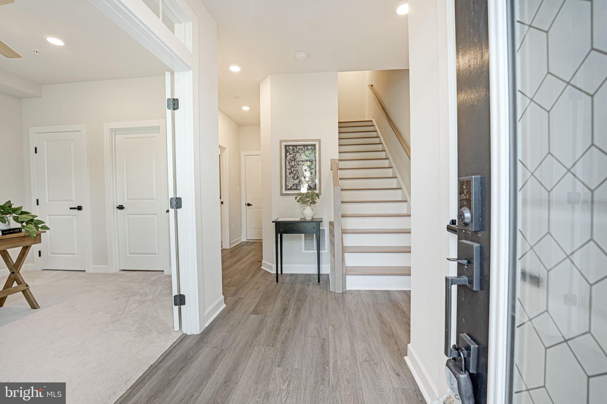 115 Pleasant St NW #5