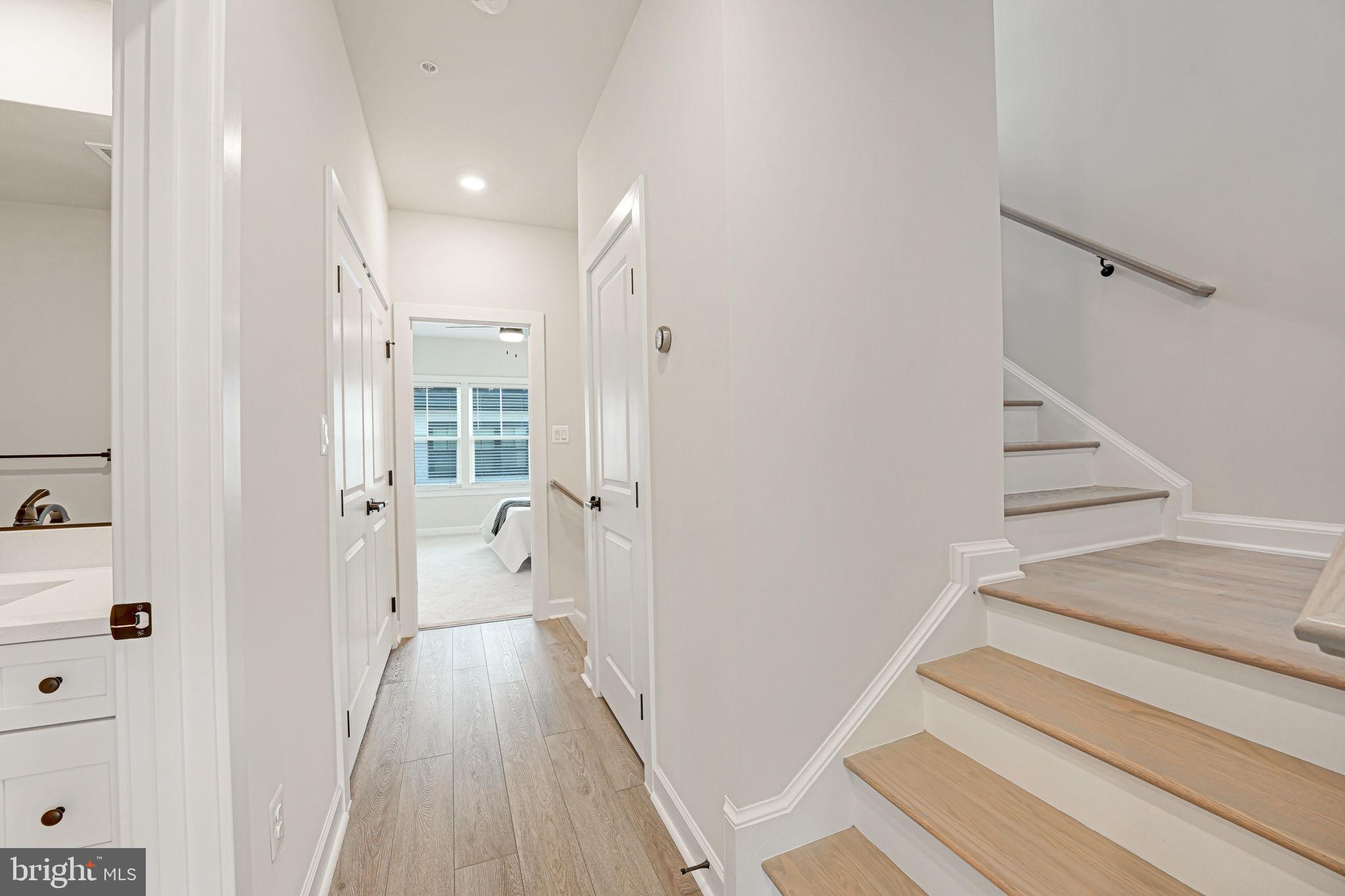 115 Pleasant St NW #5