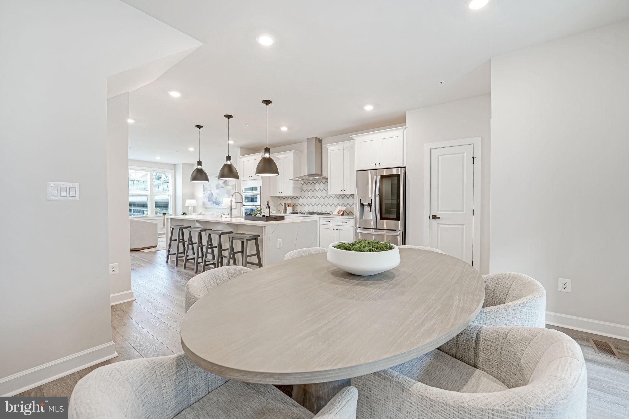 115 Pleasant St NW #5