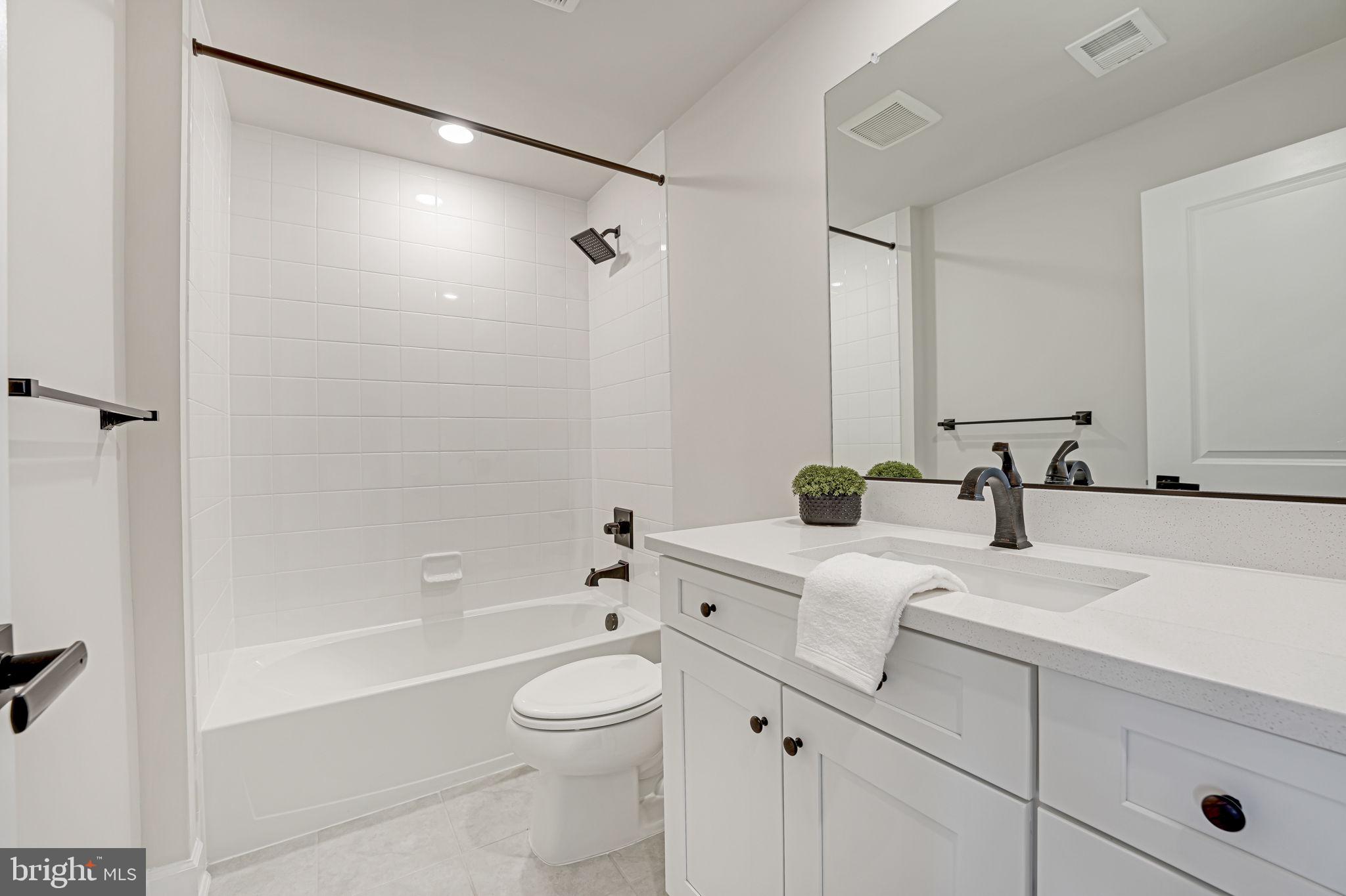 115 Pleasant St NW #5