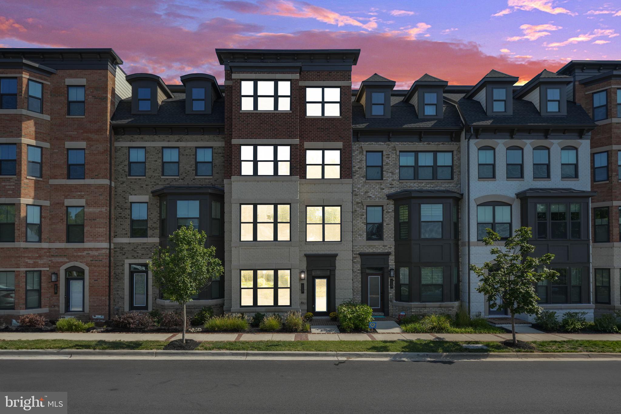 115 Pleasant St NW #5